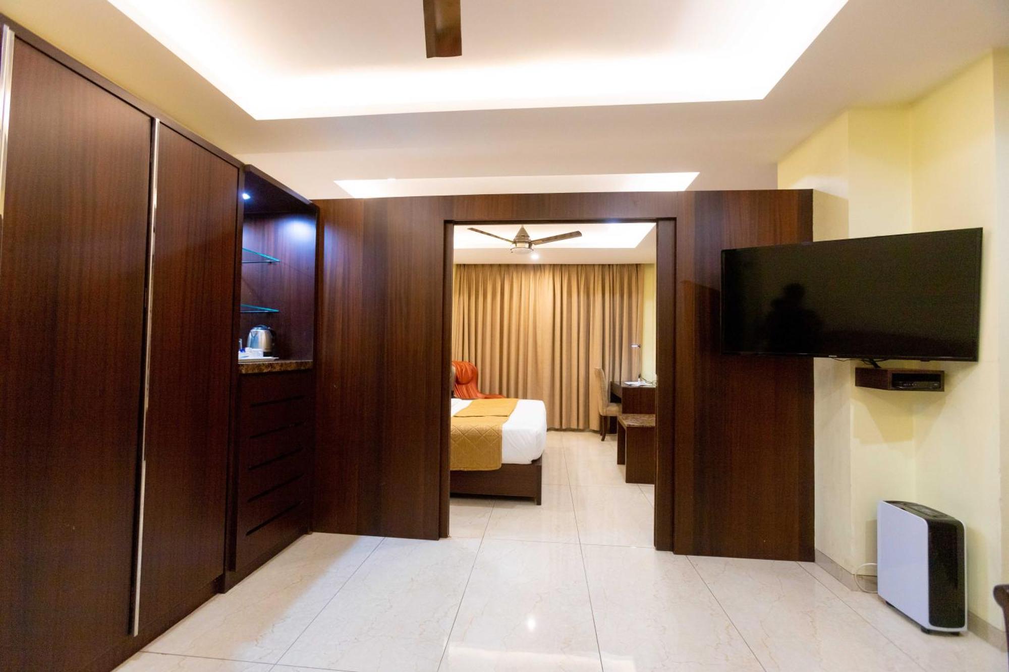 Hotel Godwin - Colaba Bombay Extérieur photo