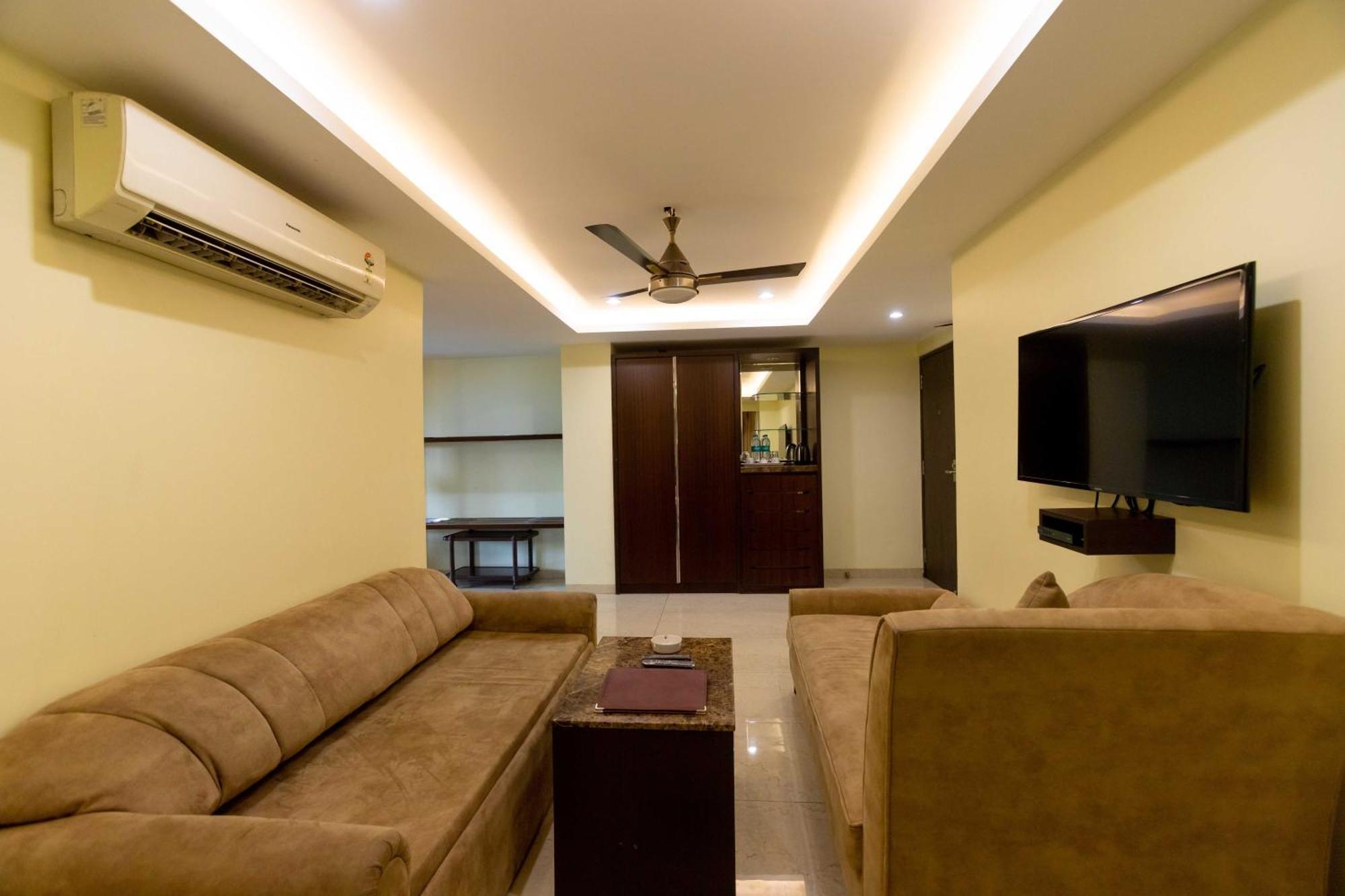 Hotel Godwin - Colaba Bombay Extérieur photo