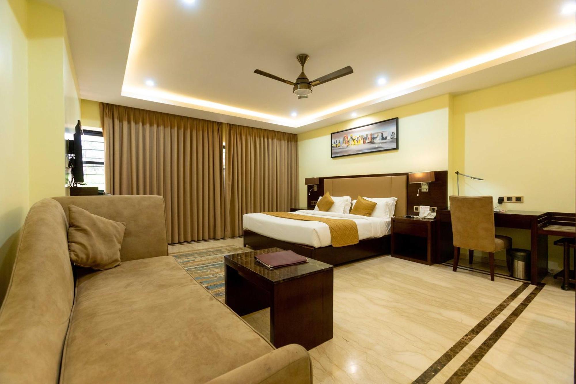 Hotel Godwin - Colaba Bombay Extérieur photo