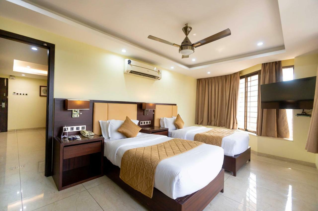 Hotel Godwin - Colaba Bombay Extérieur photo