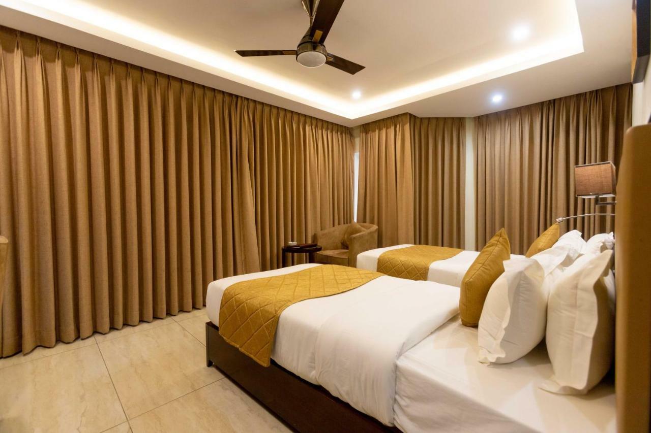 Hotel Godwin - Colaba Bombay Extérieur photo